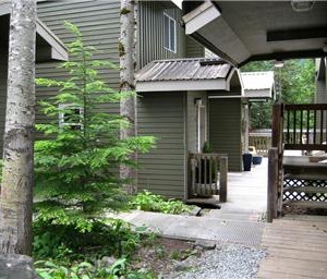 Walkway Garden Towards Townhome Door